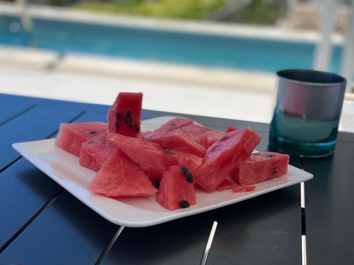 Villa Solis Lacus Modern Apartment - Private Heated Pool - Smart Tv Sky X - Free Parking Нивице Екстериор снимка