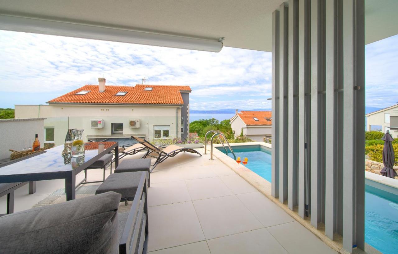 Villa Solis Lacus Modern Apartment - Private Heated Pool - Smart Tv Sky X - Free Parking Нивице Екстериор снимка