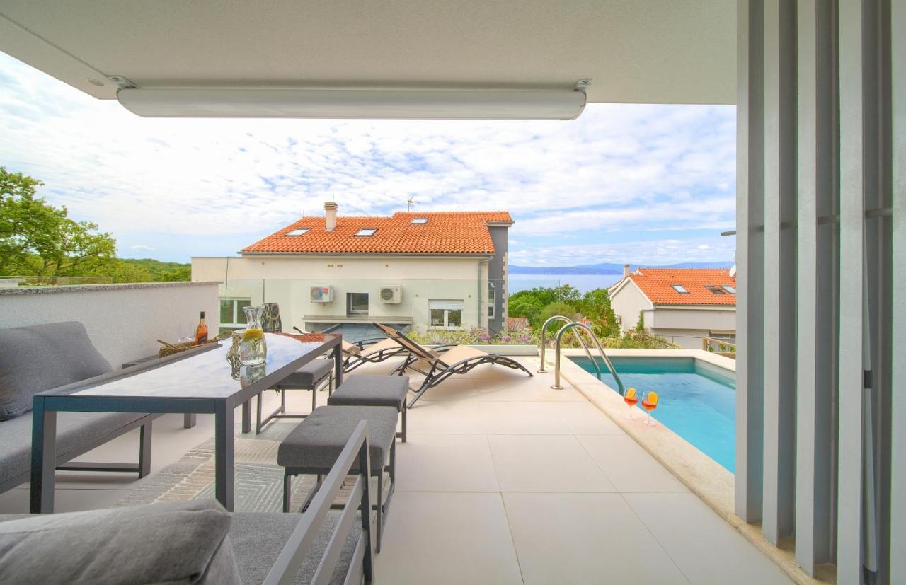 Villa Solis Lacus Modern Apartment - Private Heated Pool - Smart Tv Sky X - Free Parking Нивице Екстериор снимка