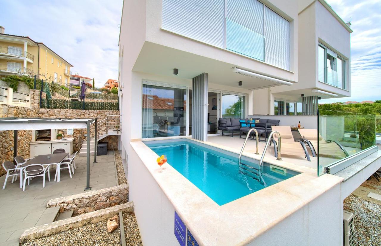 Villa Solis Lacus Modern Apartment - Private Heated Pool - Smart Tv Sky X - Free Parking Нивице Екстериор снимка