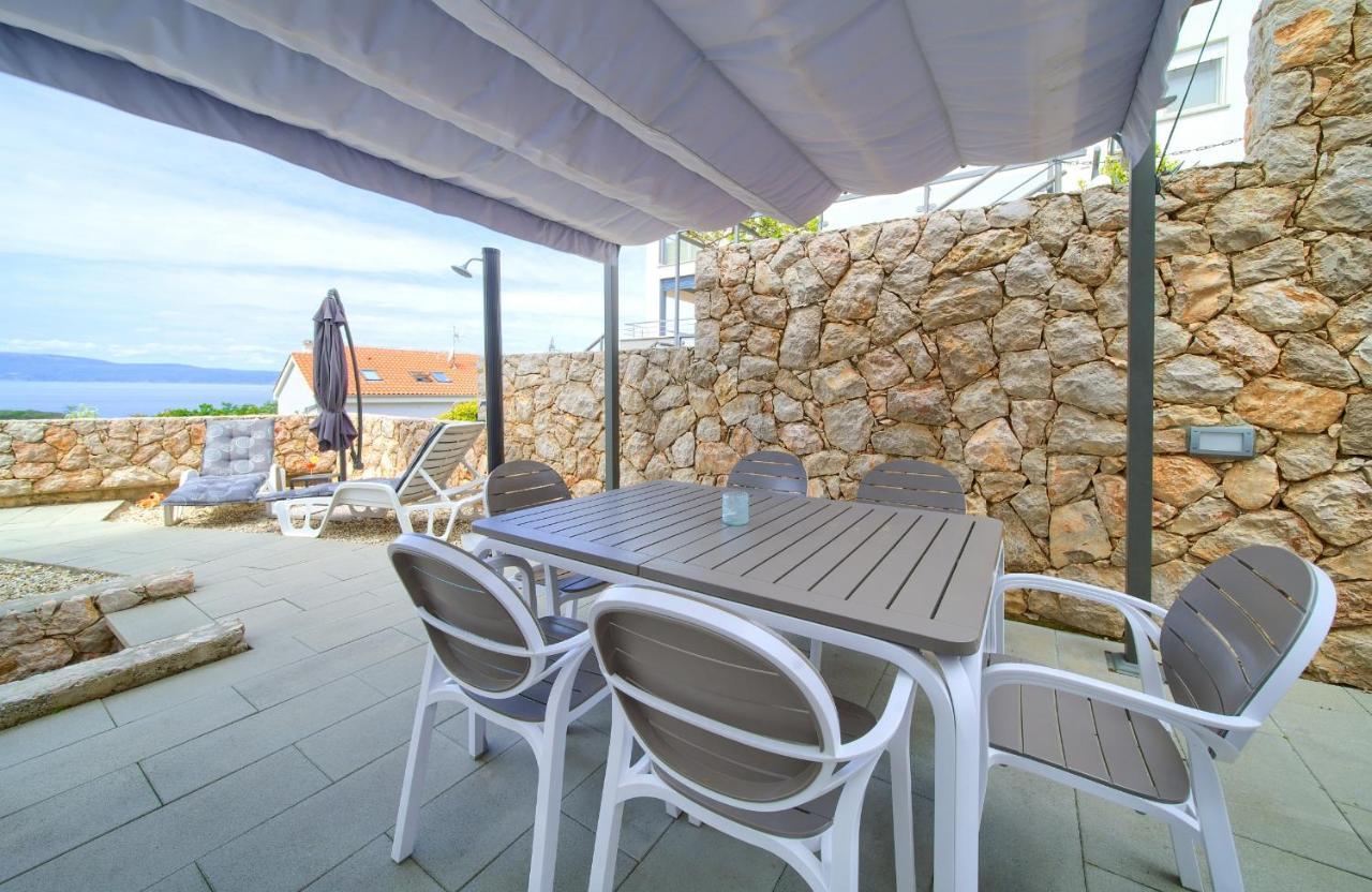 Villa Solis Lacus Modern Apartment - Private Heated Pool - Smart Tv Sky X - Free Parking Нивице Екстериор снимка
